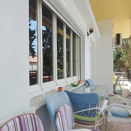 Center First Floor * Kos-Stadt