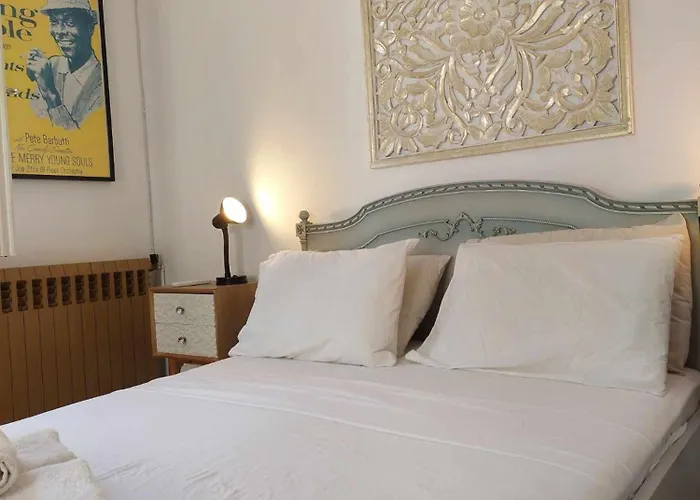 Center First Floor Apartment