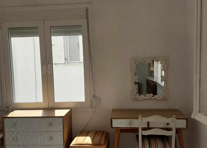 Center First Floor Apartment *