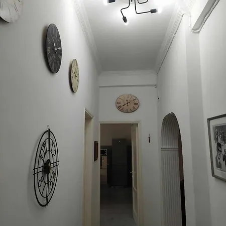 Center First Floor İstanköy