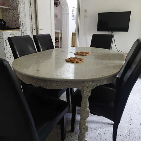 Daire Center First Floor İstanköy