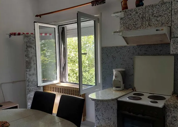 Daire Center First Floor İstanköy