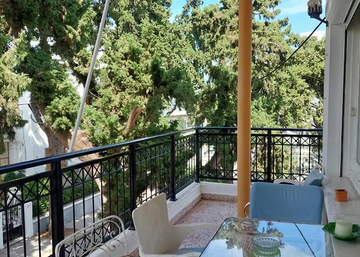 Center First Floor İstanköy