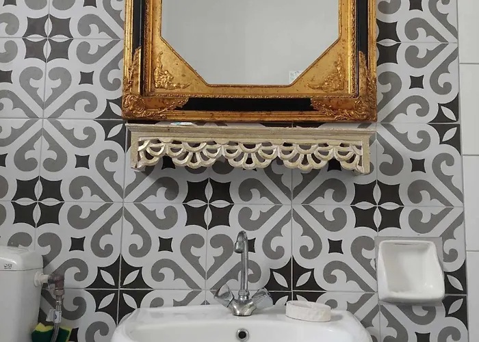 Center First Floor İstanköy