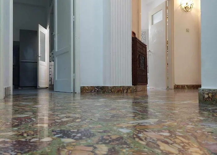 Center First Floor Daire *