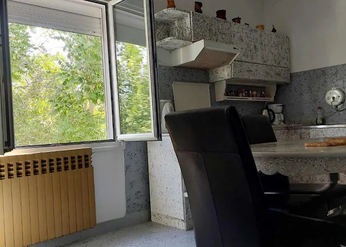 Center First Floor Daire İstanköy